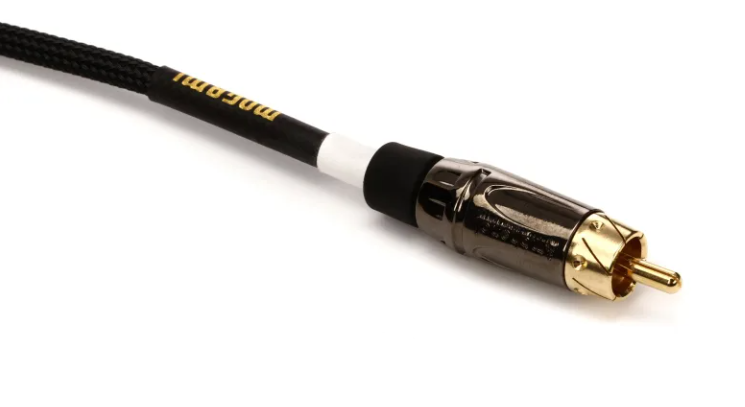 Mogami Gold 3.5 2 RCA 03 Accessory Cable - 3.5mm TRS Male to Dual RCA Male Left/Right - 3 foot