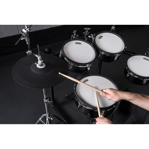 Yamaha DTX8K-M Electronic Drum Kit with Wood-Shell Mesh Pads and DTX-PRO Drum Module (Black Forest)