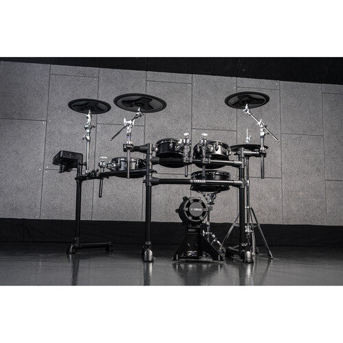 Yamaha DTX8K-M Electronic Drum Kit with Wood-Shell Mesh Pads and DTX-PRO Drum Module (Black Forest)